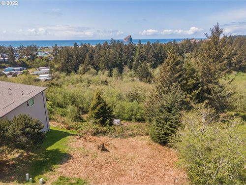 110 Reddekopp Dr, PacificCity, OR, 97135 | Card Image
