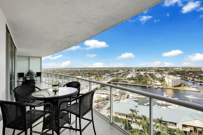 APT-1410 - 1 N Ocean Blvd, Condo with 2 bedrooms, 2 bathrooms and null parking in Pompano Beach FL | Image 13