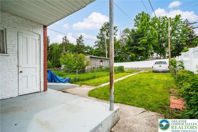 1926 W Broad St, Townhouse with 4 bedrooms, 1 bathrooms and null parking in BETHLEHEM PA | Image 44