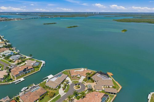 1792 Piedmont Ct, Marco Island, FL, 34145-3824 | Card Image