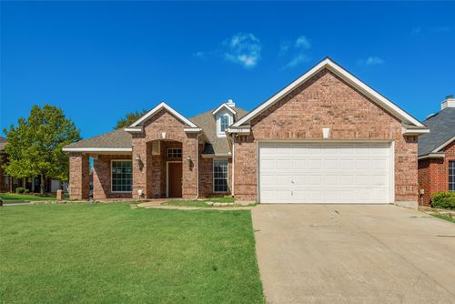 115 Fort Edward Dr, Arlington, TX, 76002-4493 | Card Image