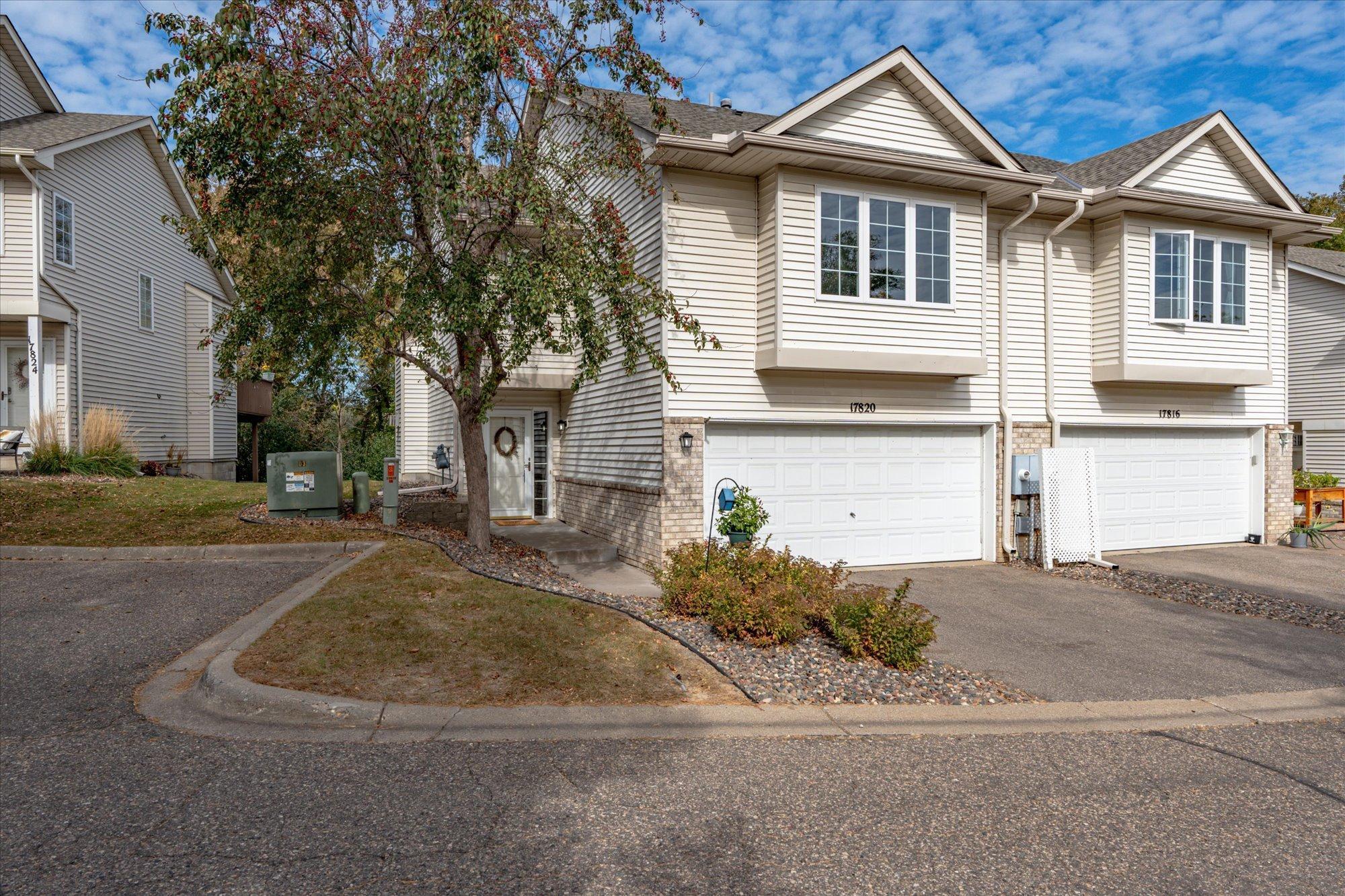 Townline Rd, Minnetonka, MN 55345
