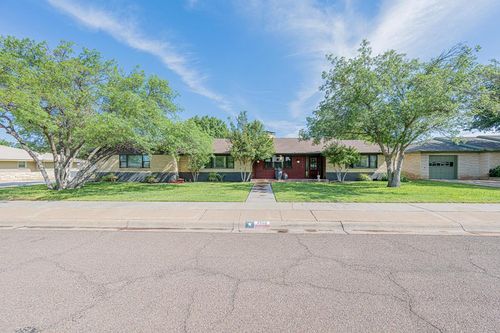 2508 Bedford Dr, Midland, TX, 79701-5617 | Card Image