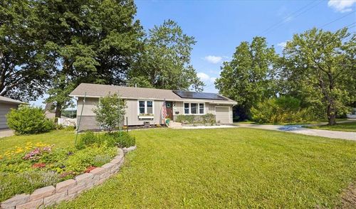 13500 Spring St, Grandview, MO, 64030-3740 | Card Image