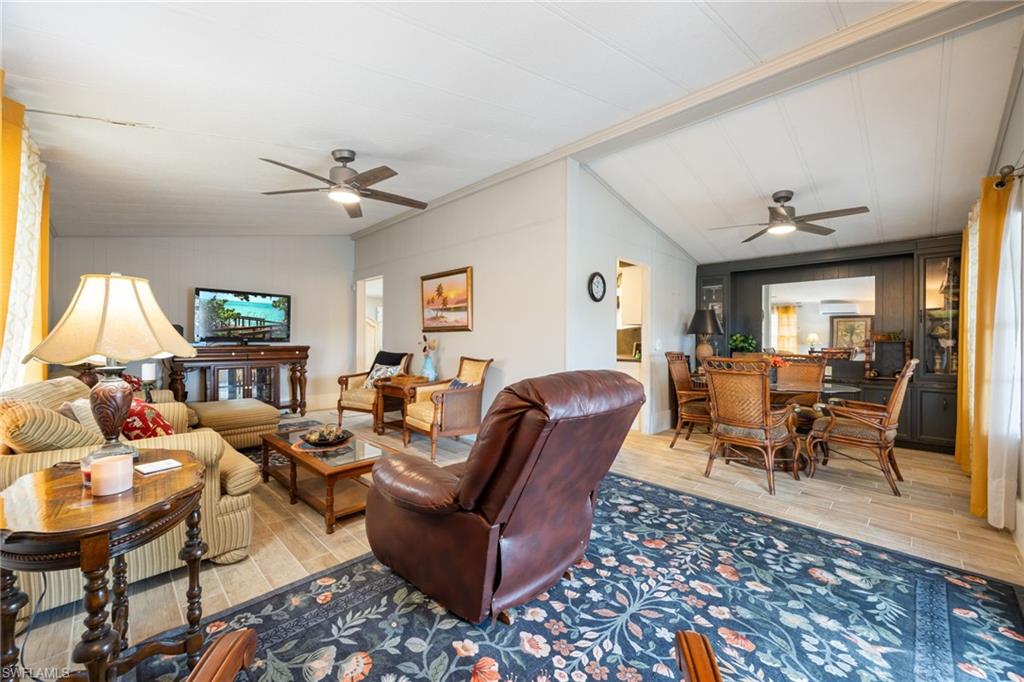 Residential in NORTH FORT MYERS