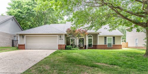 1678 N Charlee Ave, Fayetteville, AR, 72703-3065 | Card Image