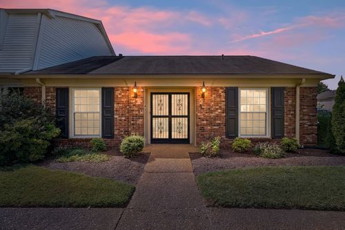 k1-8207 Sawyer Brown Rd, Nashville, TN, 37221-8576 | Card Image