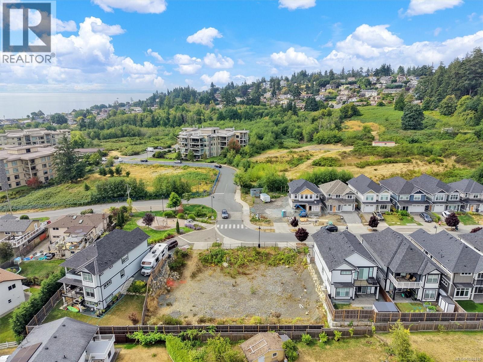 Land in Colwood 4