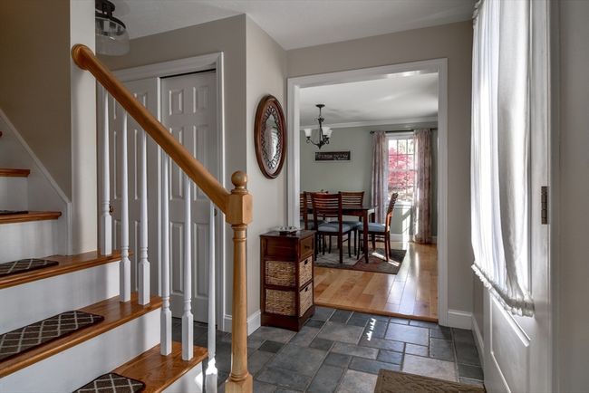 17 Danielle Dr, House other with 3 bedrooms, 3 bathrooms and 4 parking in Grafton MA | Image 4