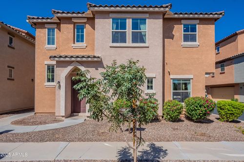 7740 W Pipestone Pl, Phoenix, AZ, 85035-5097 | Card Image