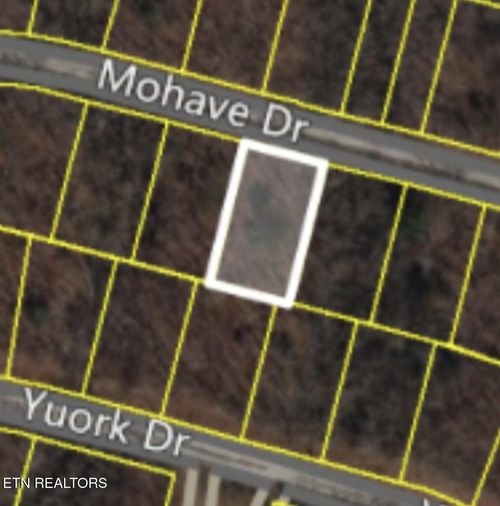 1134 Mohave Dr, Crossville, TN, 38572-3528 | Card Image