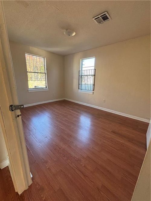 907 Curtis Ave, Kenner, LA, 70062-6819 | Card Image