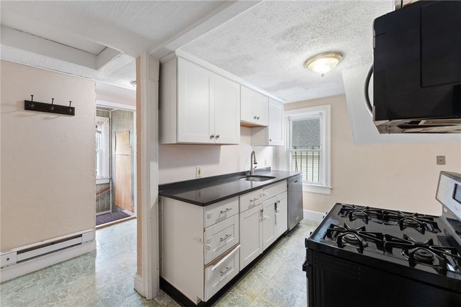 49 Seamans St, Home with 4 bedrooms, 2 bathrooms and 3 parking in Providence RI | Image 19