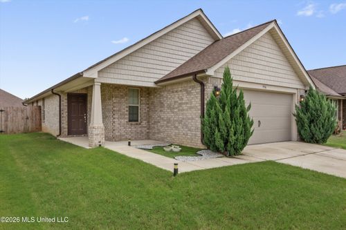 7916 Allen Glen Ln, Olive Branch, MS, 38654-1265 | Card Image