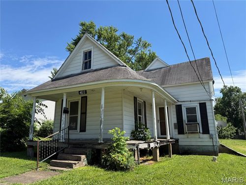 411 E Marvin Ave, Fredericktown, MO, 63645-1721 | Card Image