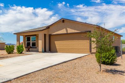 14852 S Diablo Road, House other with 3 bedrooms, 2 bathrooms and null parking in Arizona City AZ | Image 2