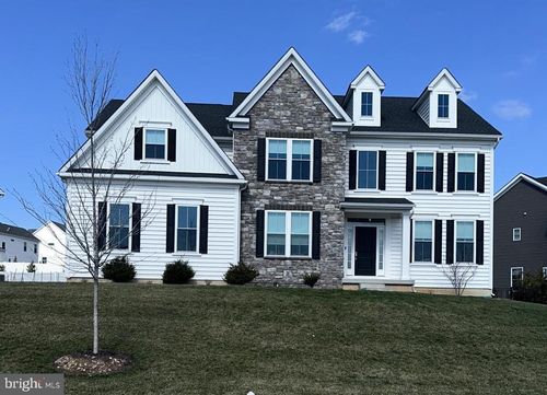 107 Alexander Dr, Plymouth Meeting, PA, 19462-1067 | Card Image