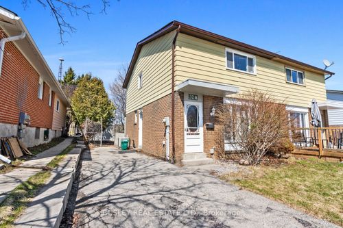 32A Crossley Dr, Port Hope, ON, L1A3T4 | Card Image