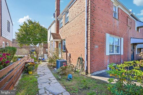 8260 Michener Ave, PHILADELPHIA, PA, 19150-1704 | Card Image