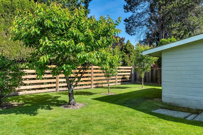 5233 Westminster Ave, House other with 3 bedrooms, 2 bathrooms and 5 parking in Delta BC | Image 38