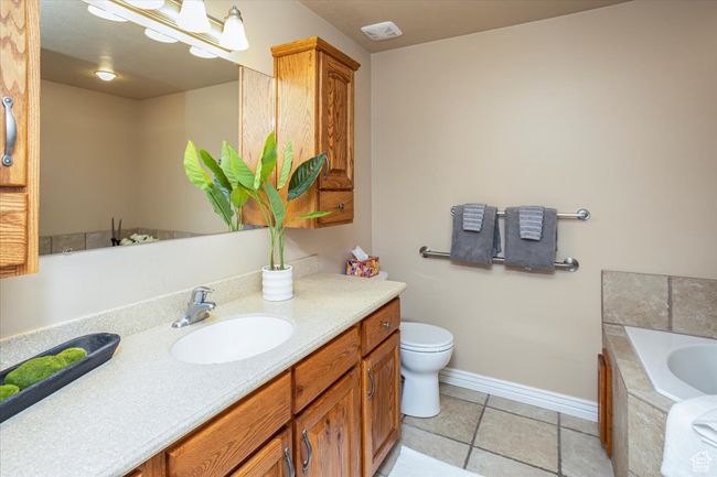 5195 5825, House other with 4 bedrooms, 3 bathrooms and 8 parking in Hooper UT | Image 20
