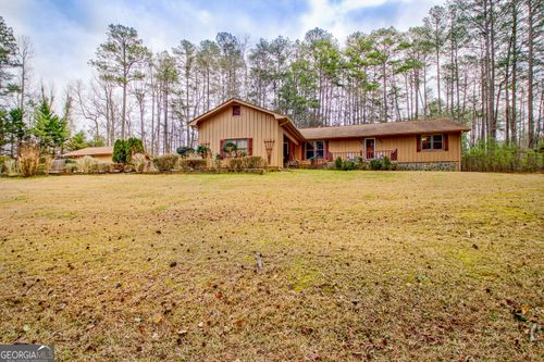 354 Woodcrest Dr, Sharpsburg, GA, 30277-3106 | Card Image