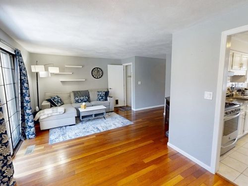 110-110 Apache Way, Tewksbury, MA, 01876-4618 | Card Image