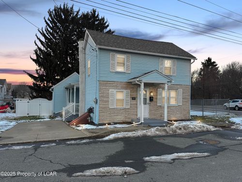 102 Powell Ave, Jessup, PA, 18434-1624 | Card Image