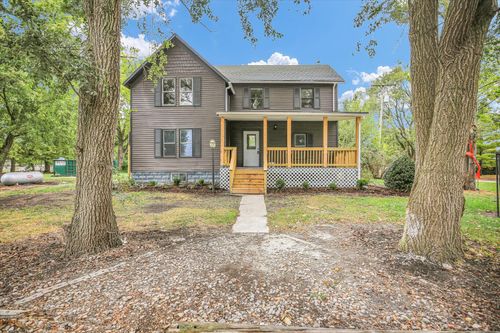 208 E 1790 North Rd, Gilman, IL, 60938-6057 | Card Image