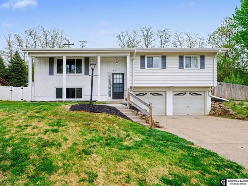401 Garden Ave, Bellevue, NE, 68005-3613 | Card Image