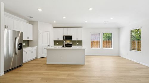 501 Tidal Dr, Mckinney, TX, 75071-7271 | Card Image