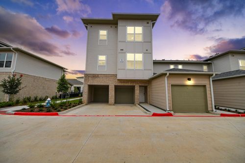 201-2002 Spring Stuebner, Spring, TX, 77389 | Card Image
