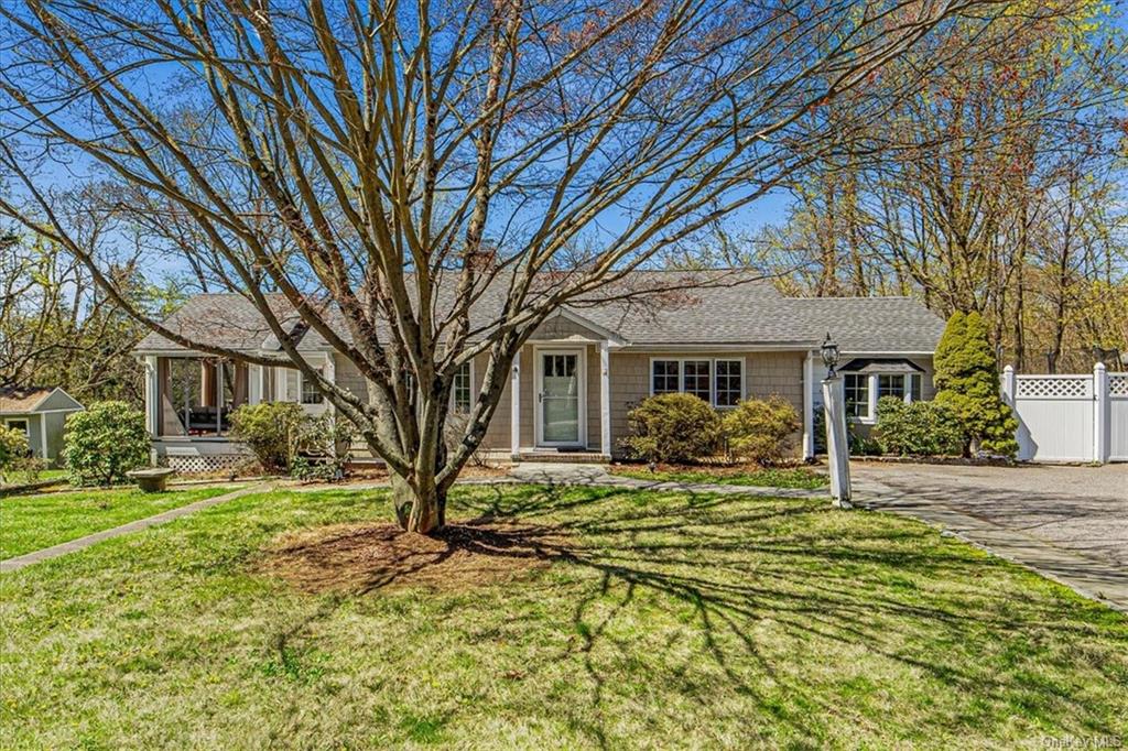 Hickory St, Yorktown Heights, NY 10598