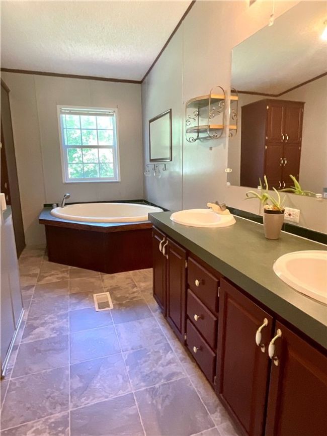 1151 Stribling Shoals Rd, House other with 3 bedrooms, 2 bathrooms and null parking in Walhalla SC | Image 14