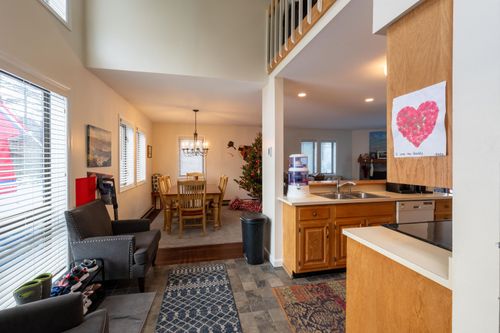 d-111 Lakeland Dr, Quechee, VT, 05059-3020 | Card Image