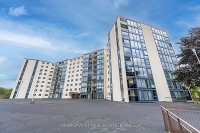 603 - 19 Woodlawn Rd E, Condo with 3 bedrooms, 2 bathrooms and 1 parking in Guelph ON | Image 2