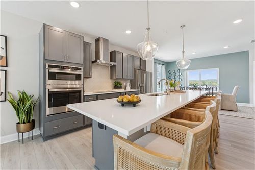 338 Skylar Ct Se, Atlanta, GA, 30315-2233 | Card Image