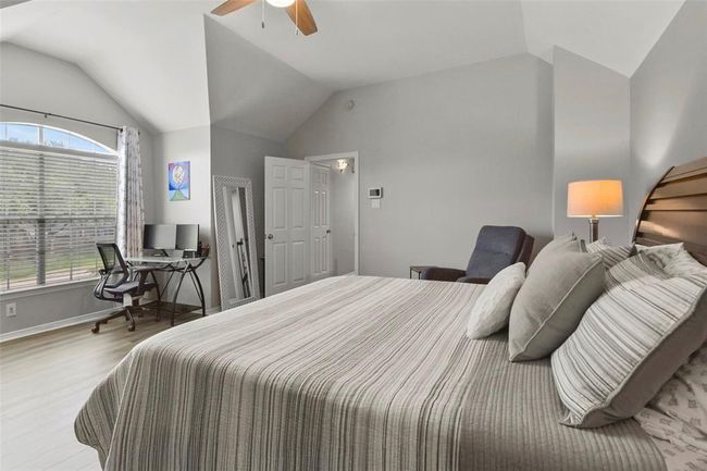 1110 Enclave Sq W, Townhouse with 3 bedrooms, 3 bathrooms and 2 parking in Houston TX | Image 25