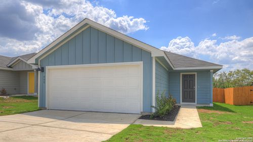 400 Wild Goose Dr, Luling, TX, 78648 | Card Image
