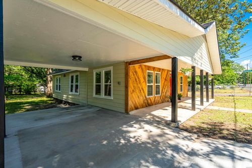 1004 Wilson St, Malvern, AR, 72104-4706 | Card Image