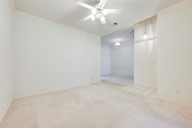 1010 Becker Dr, House other with 3 bedrooms, 2 bathrooms and null parking in Euless TX | Image 4