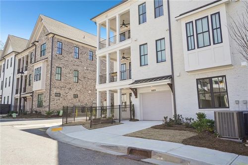 263-5098 Shirley Oaks Dr, Peachtree Corners, GA, 30092-1172 | Card Image