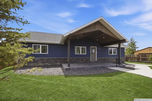 1964 Jefferson St, Laramie, WY, 82070-6324 | Card Image