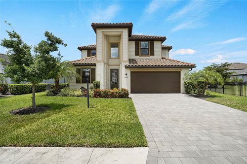15859 Islandwalk Ave, BRADENTON, FL, 34211-1403 | Card Image