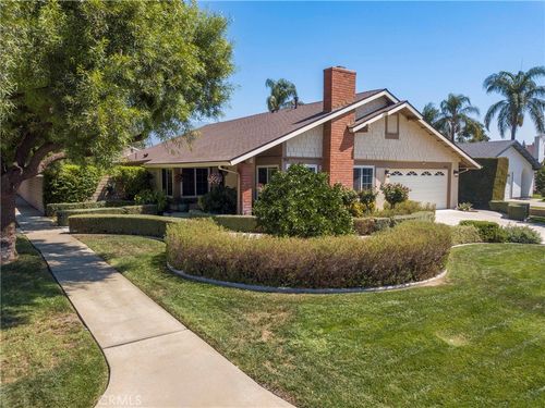 9956 Hemlock St, Rancho Cucamonga, CA, 91730 | Card Image