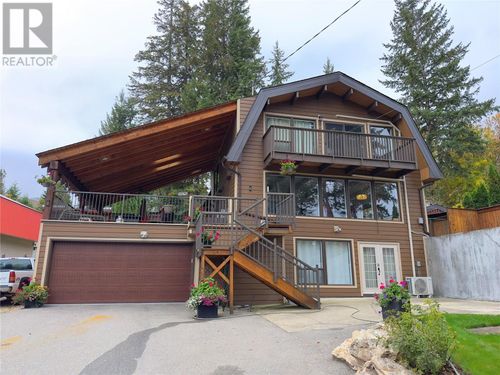 2428 Blind Bay Rd, Sorrento, BC, V0E1H2 | Card Image