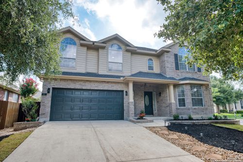 105 Falcon Xing, Cibolo, TX, 78108-4280 | Card Image