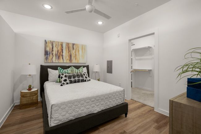 Primary bedroom features a walk-in closet | Image 12