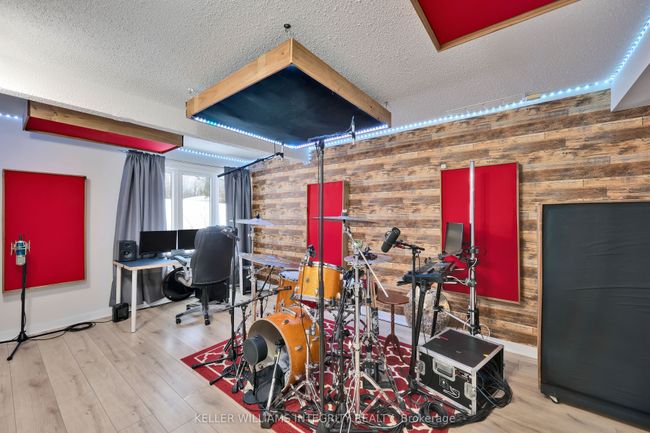 2344 Old 2 Nd Line Rd, House other with 5 bedrooms, 3 bathrooms and 6 parking in Dunrobin ON | Image 36