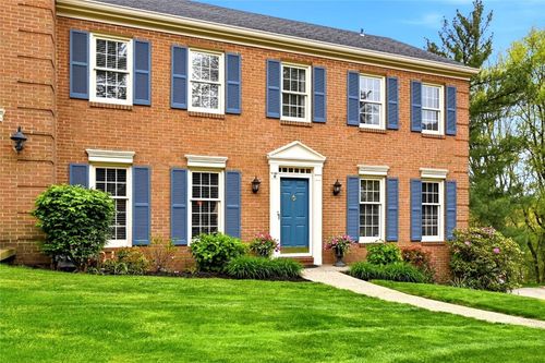 303 Butternut Ct, Pittsburgh, PA, 15238-1325 | Card Image